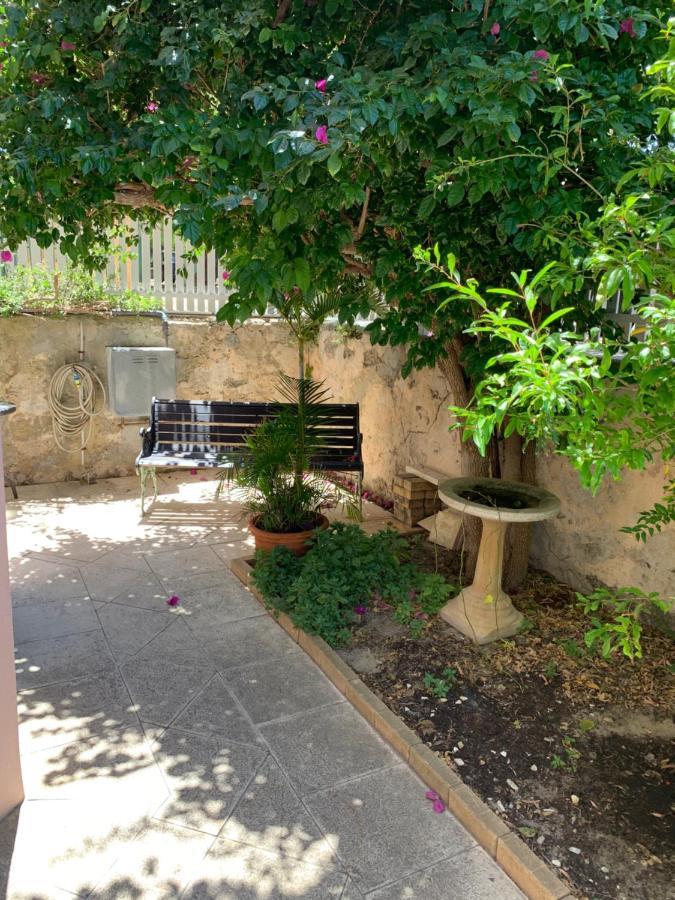 Accommodation In Fremantle Buitenkant foto